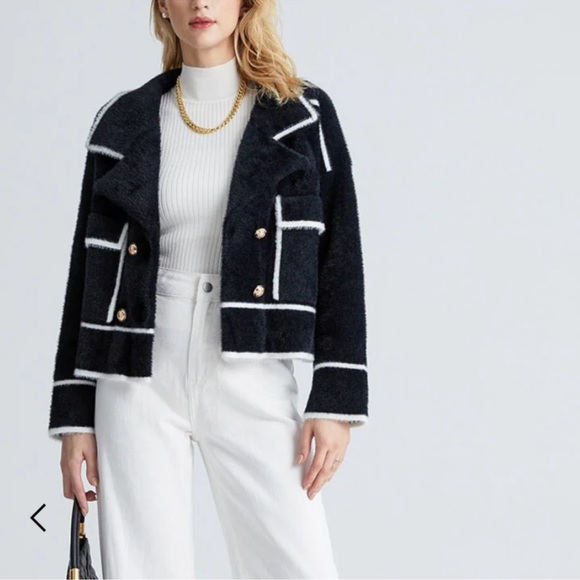 Urban Revivo Denise Sherpa Jacket NWT - Picture 3 of 4